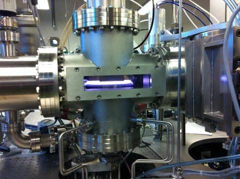 CVD lab created diamond machine CVD lab created diamond machine